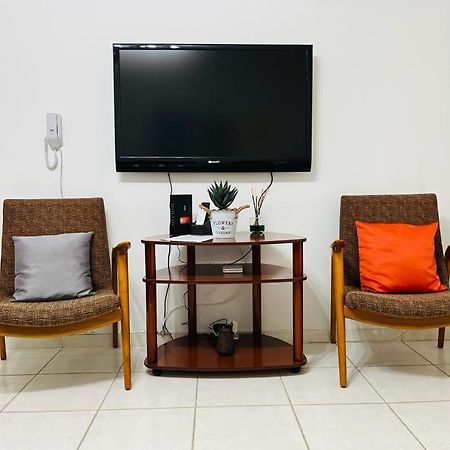 Avenida Atlantica, Beira Mar, Pe Na Areia Apartment Balneário Camboriú Exterior foto