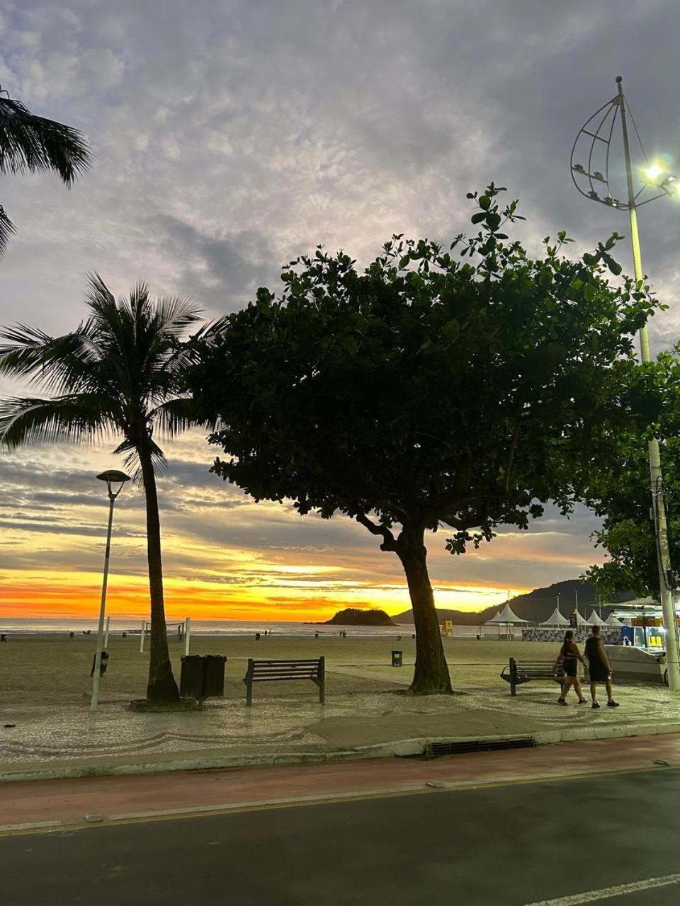 Avenida Atlantica, Beira Mar, Pe Na Areia Apartment Balneário Camboriú Exterior foto
