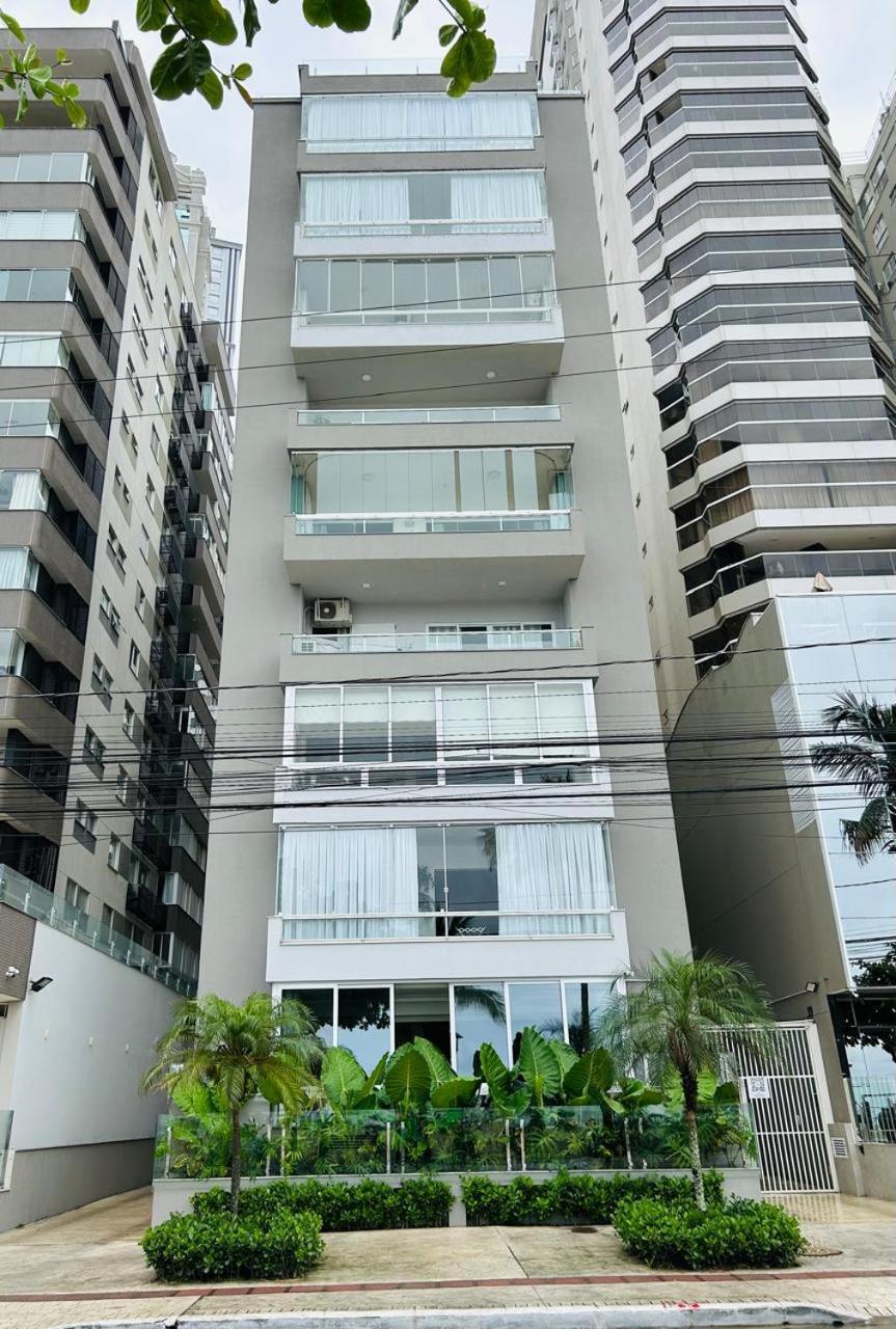 Avenida Atlantica, Beira Mar, Pe Na Areia Apartment Balneário Camboriú Exterior foto
